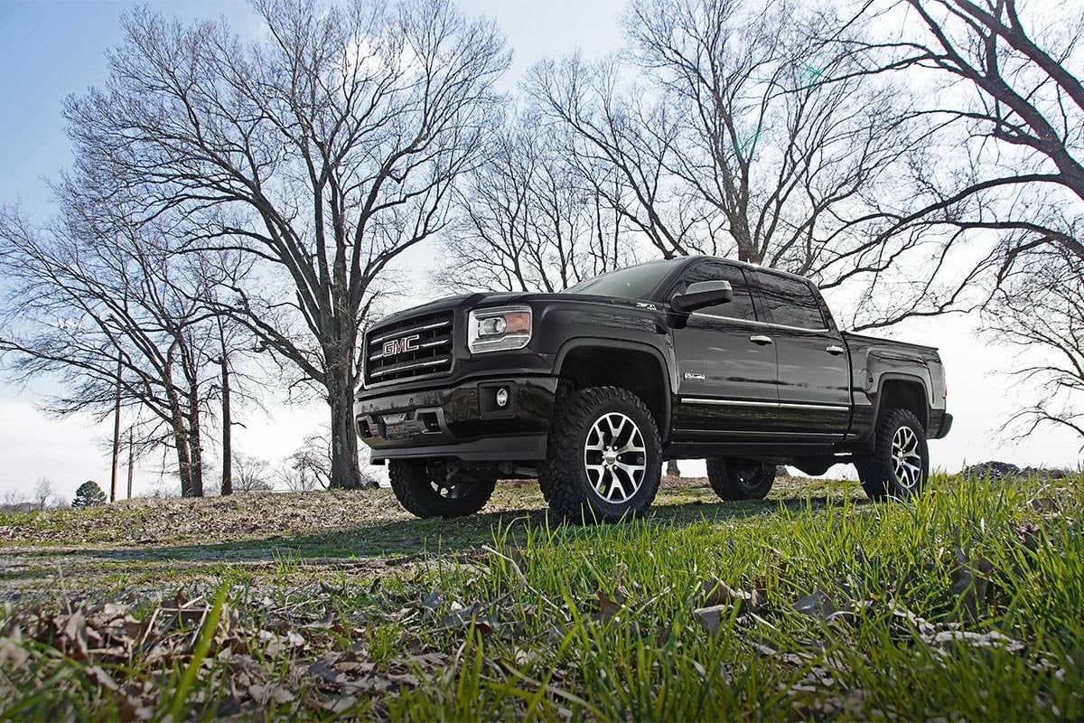 GMC Sierra 1500 Suspension Lift Kit - Rough Country - 6 Inch Lift Kit | Cast Steel | N3 Struts - '14-'18